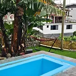 Joli Larano - Bbq In Apartment *