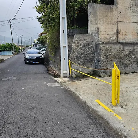 Joli Larano - Bbq In アパート