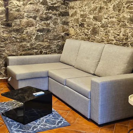 Joli Larano - Bbq In דירה *