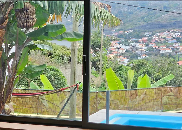 Joli Larano - Bbq In 아파트 마치코