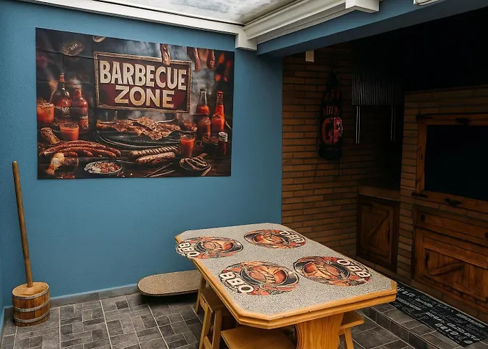 Апартаменты Joli Larano - Bbq In